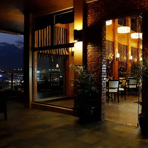 Park Tower 4* Angeles