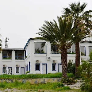 Otel Eles, Akyarlar