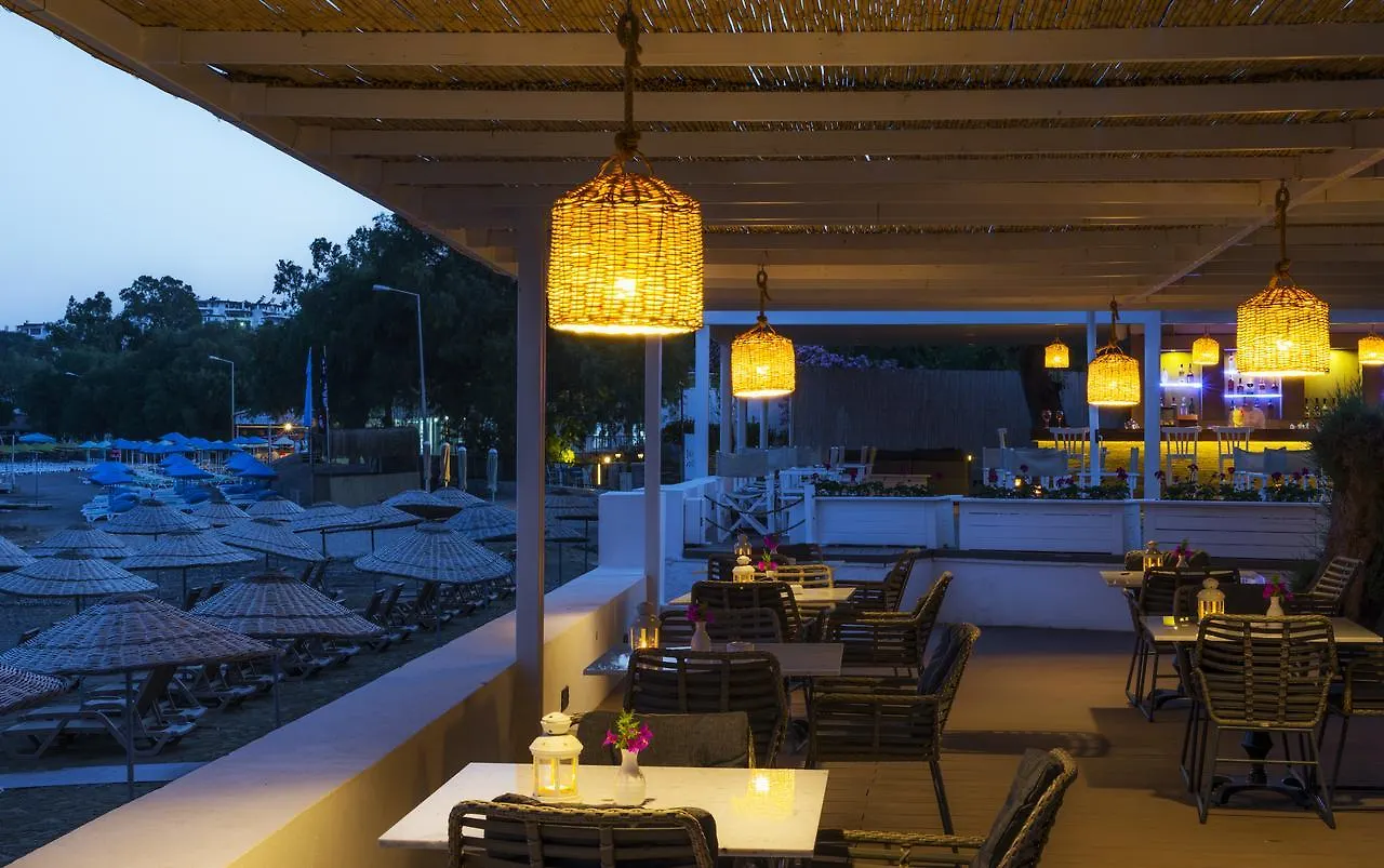 Liv Hotel By Bellazure Akyarlar Turkey